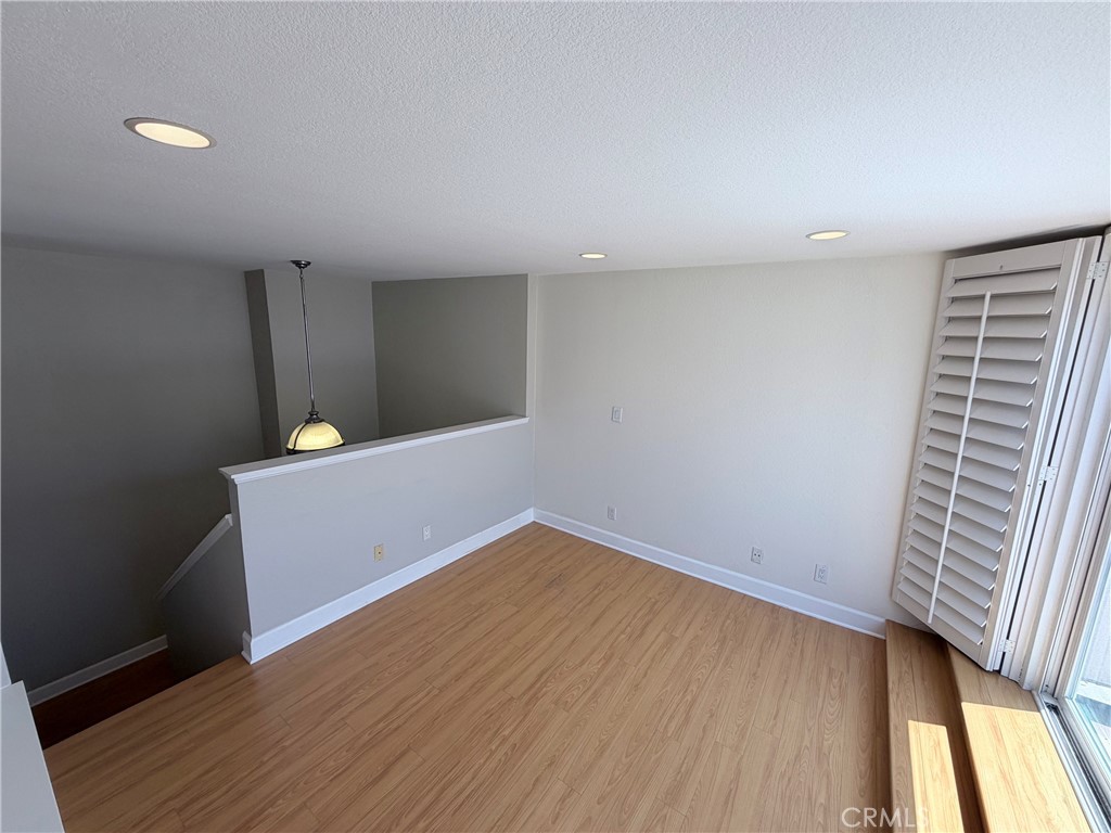 14647 Dickens 8 Property Photo 19