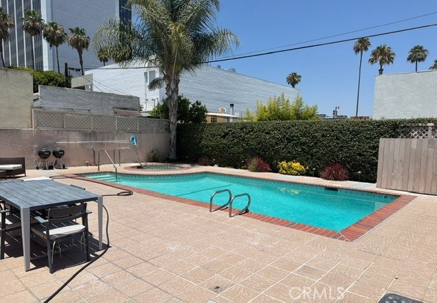 14647 Dickens 8 Property Photo 22