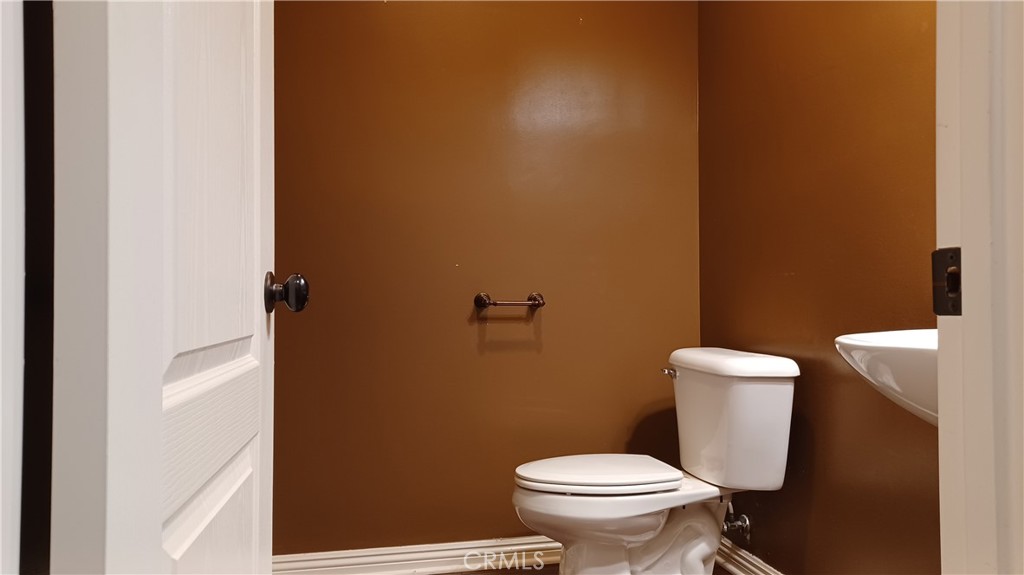 37105 Firethorn Property Photo 16