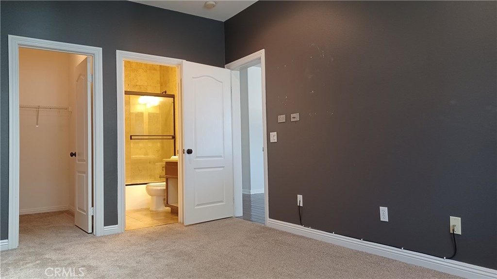 37105 Firethorn Property Photo 18