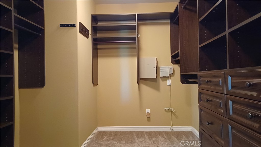 37105 Firethorn Property Photo 24