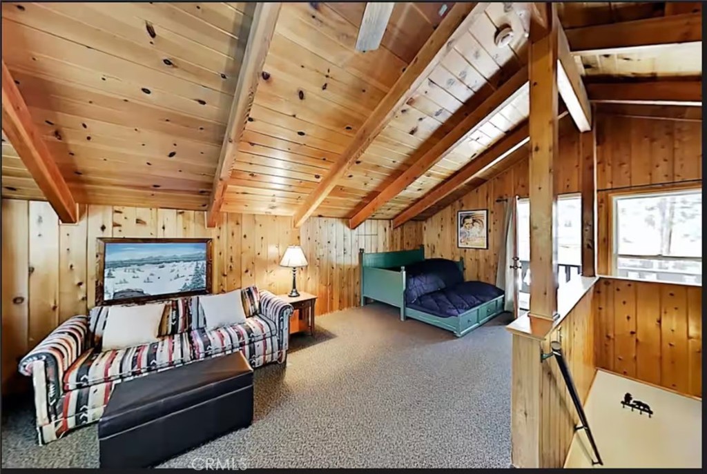 637 St Moritz Property Photo 11