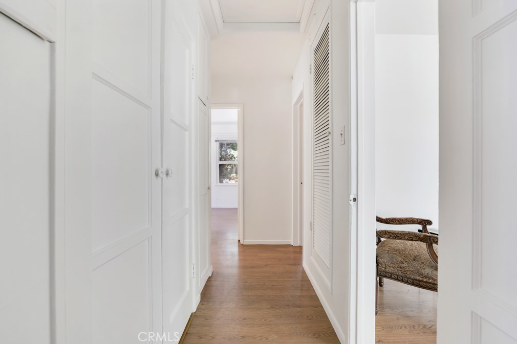 8226 Whiteoak Avenue Property Photo 17