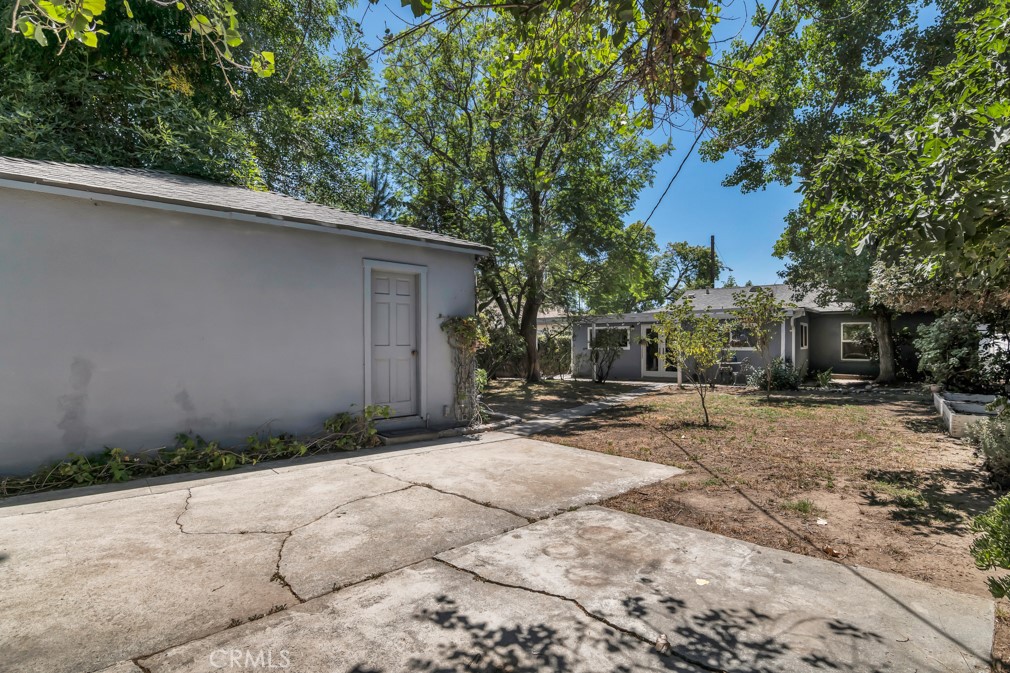 8226 Whiteoak Avenue Property Photo 29
