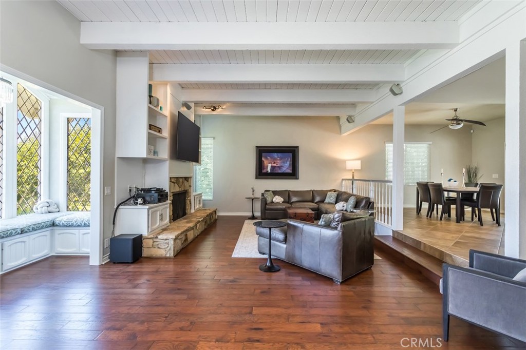 24806 Rosepark Court Property Photo 7