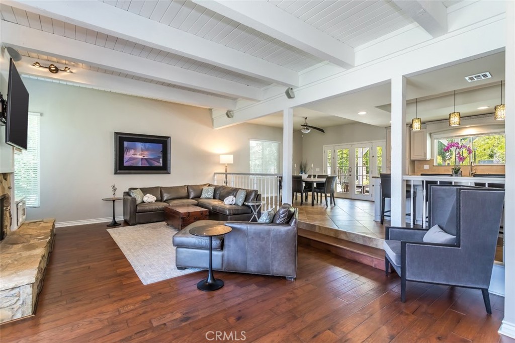 24806 Rosepark Court Property Photo 8