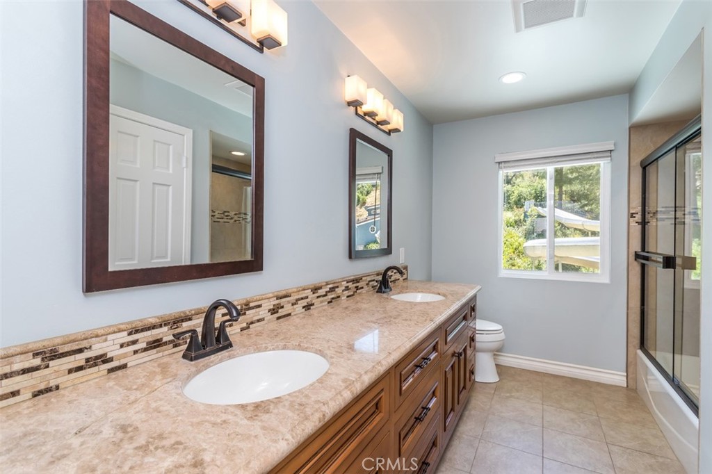 24806 Rosepark Court Property Photo 35