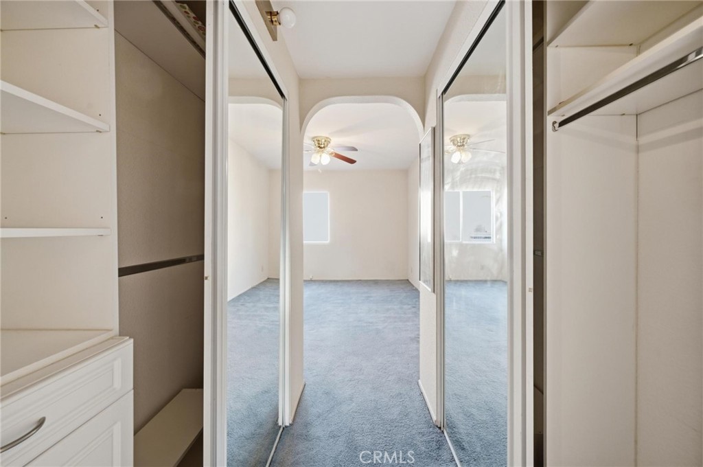 25238 Steinbeck Avenue E Property Photo 18