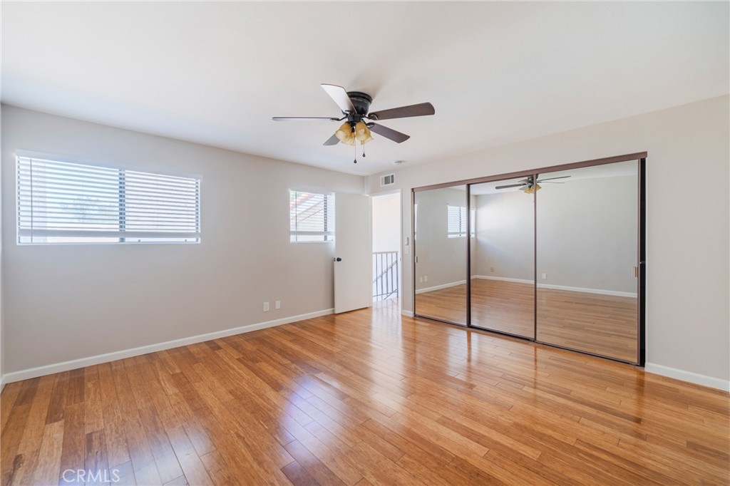 5694 E Los Angeles Property Photo 20