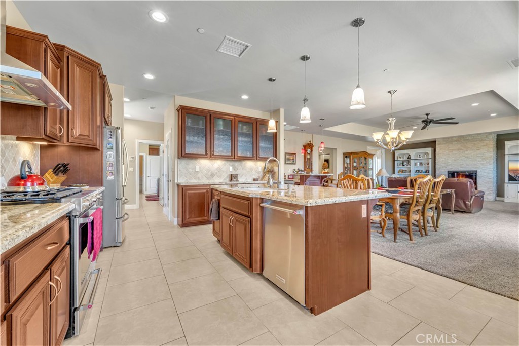 29801 Greenwater Drive Property Photo 15