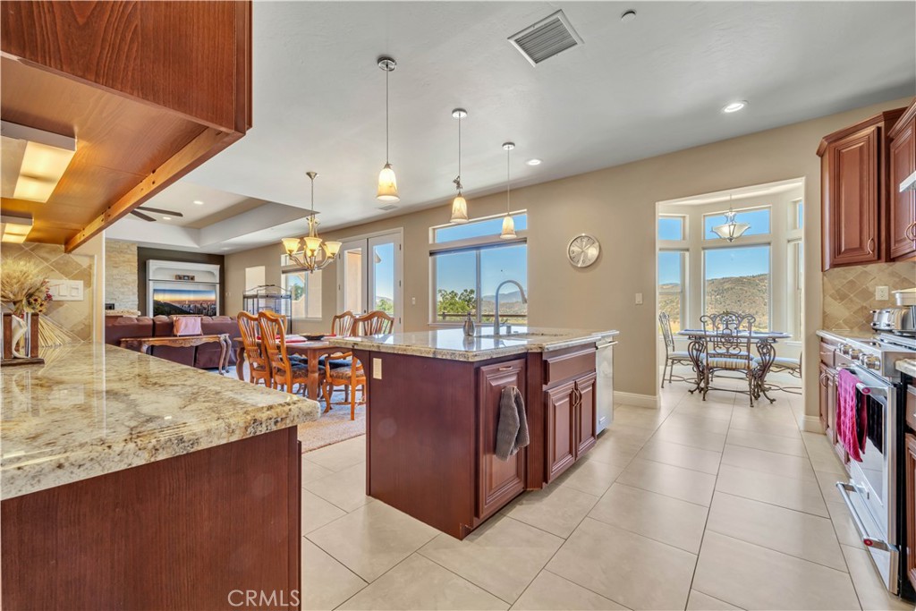 29801 Greenwater Drive Property Photo 16