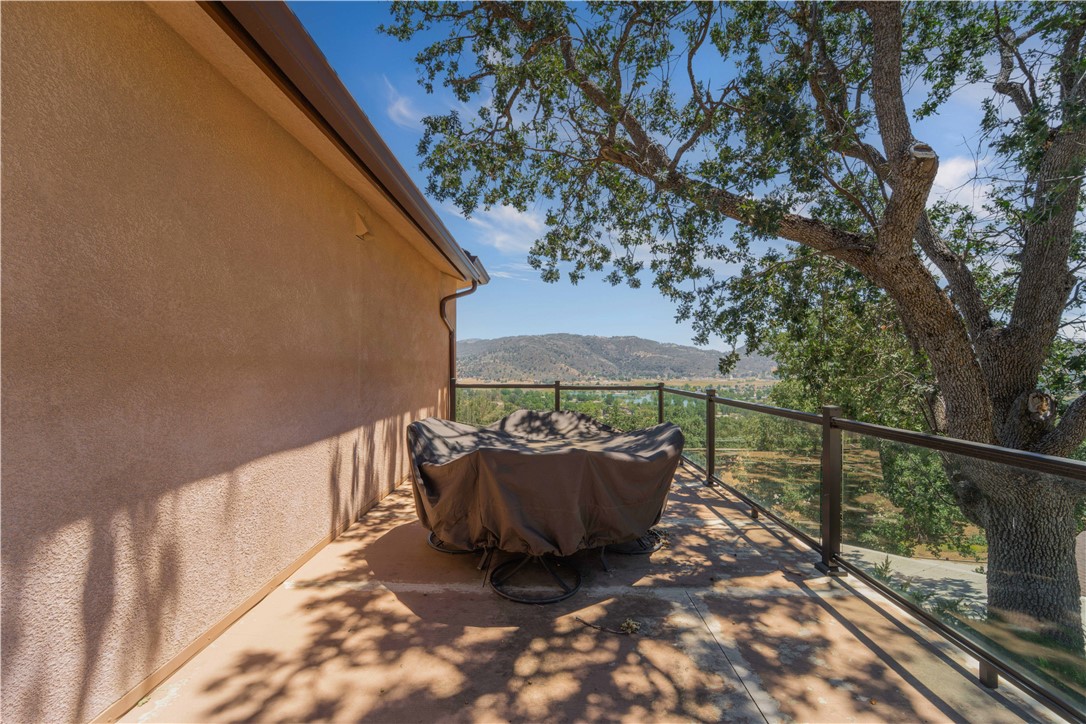29801 Greenwater Drive Property Photo 47