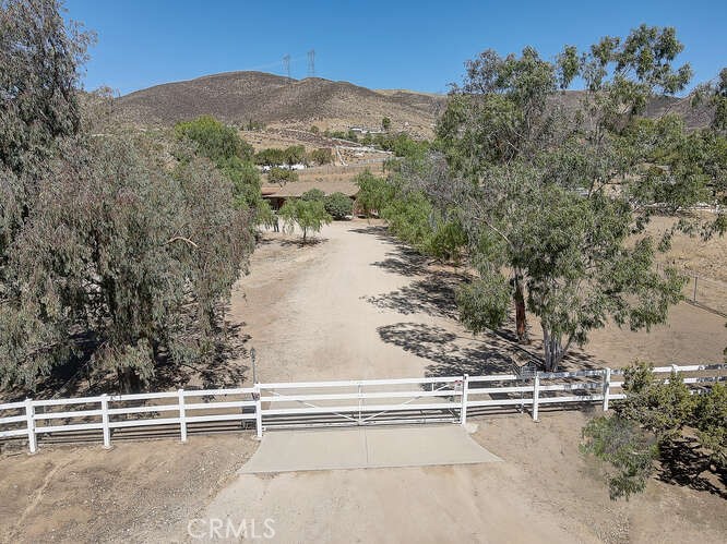 35502 Voss Road Property Photo 9