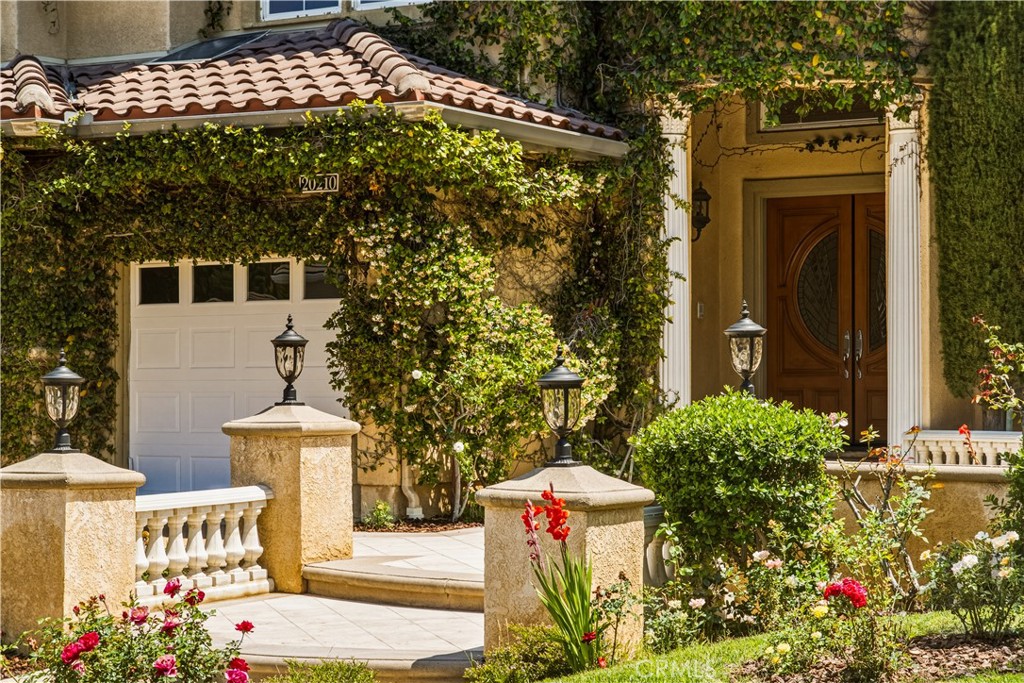 20210 Via Cellini Property Photo 2