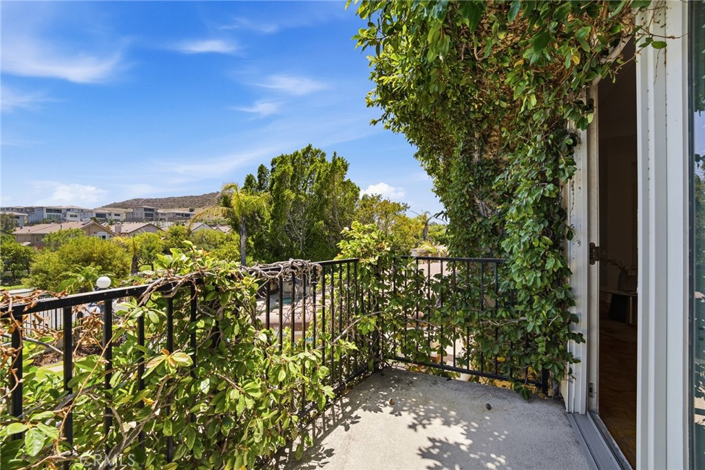20210 Via Cellini Property Photo 46