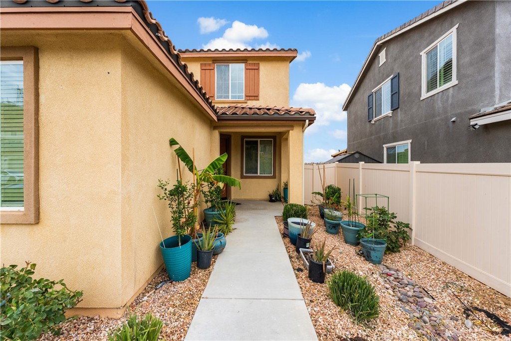 2821 Bracken Way Property Photo 8