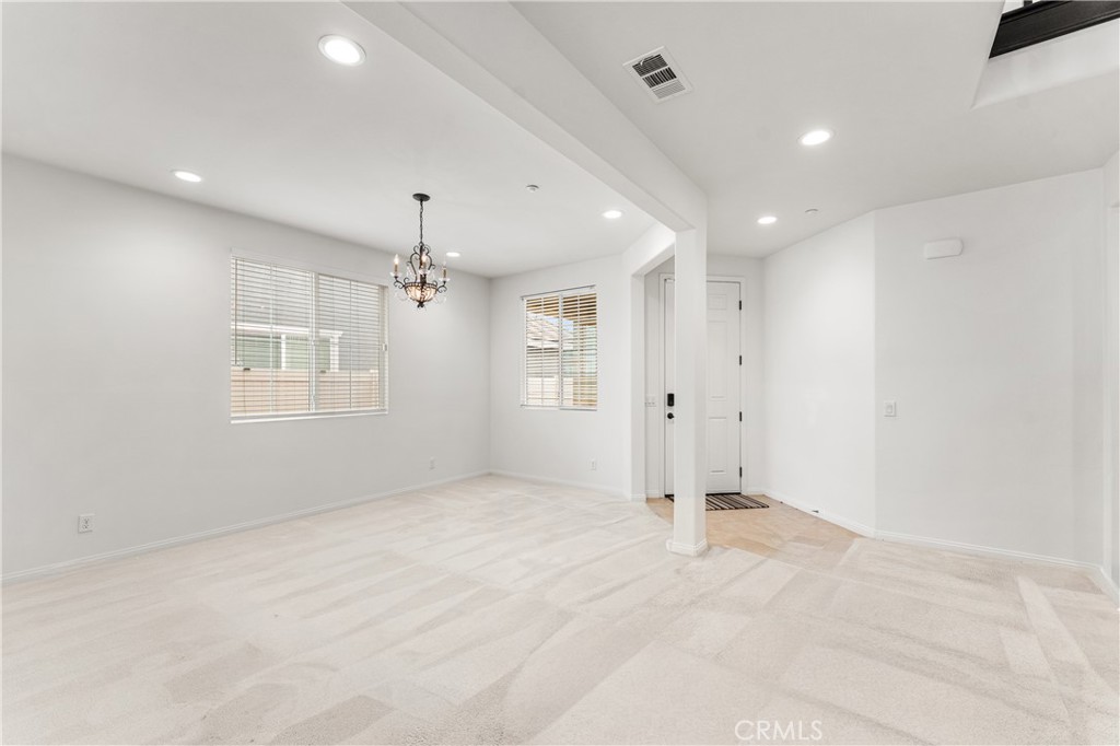 2821 Bracken Way Property Photo 10