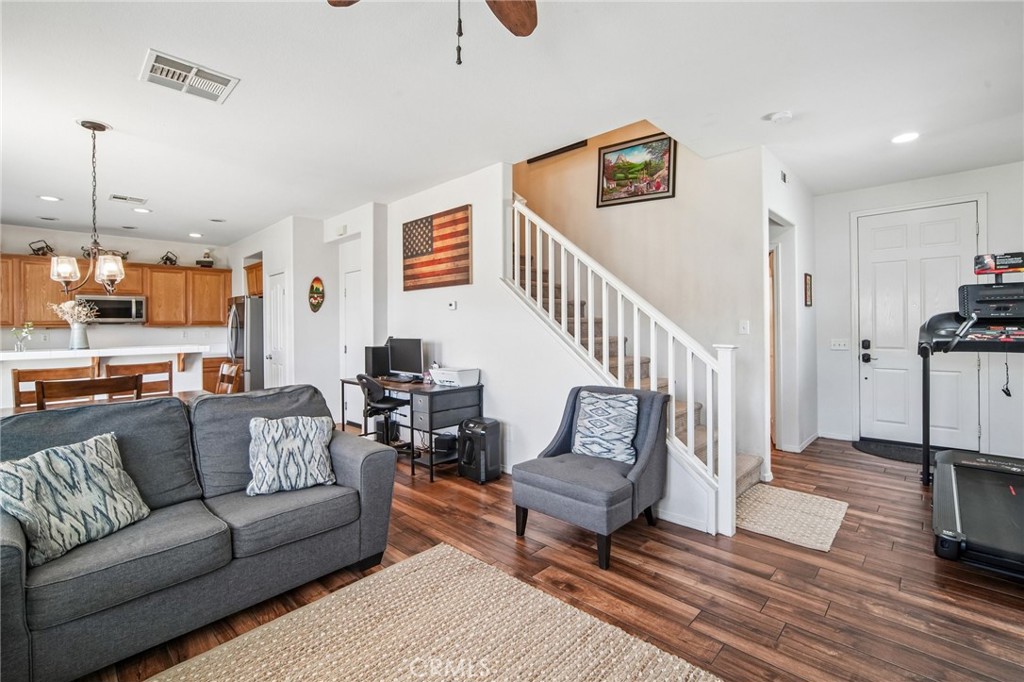 37326 Pippin Place Property Photo 10