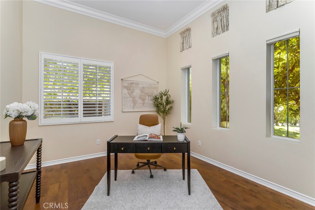 24802 Greensbrier Drive Property Photo 14