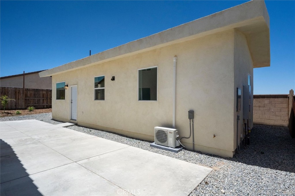 11516 Juliana Property Photo 29