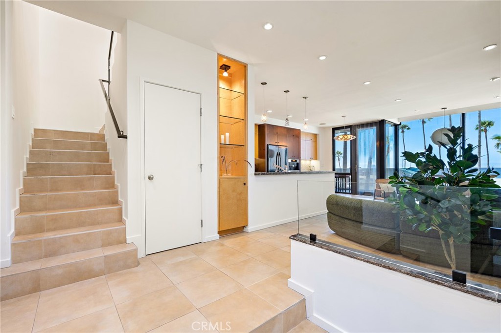 3009 Ocean Front Walk Property Photo 17