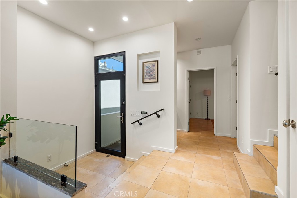 3009 Ocean Front Walk Property Photo 19