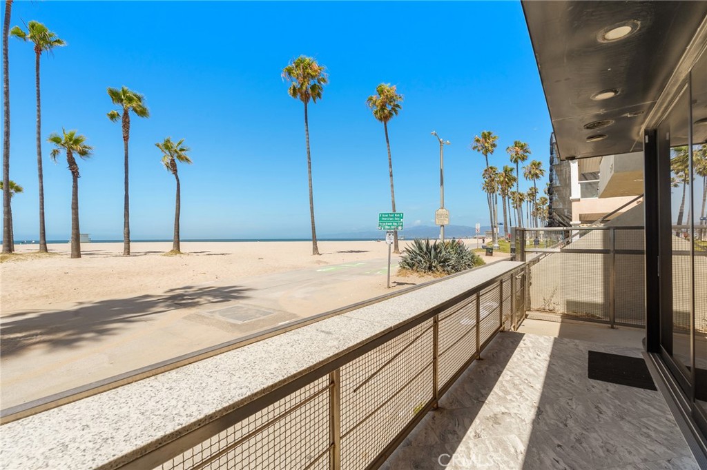 3009 Ocean Front Walk Property Photo 42