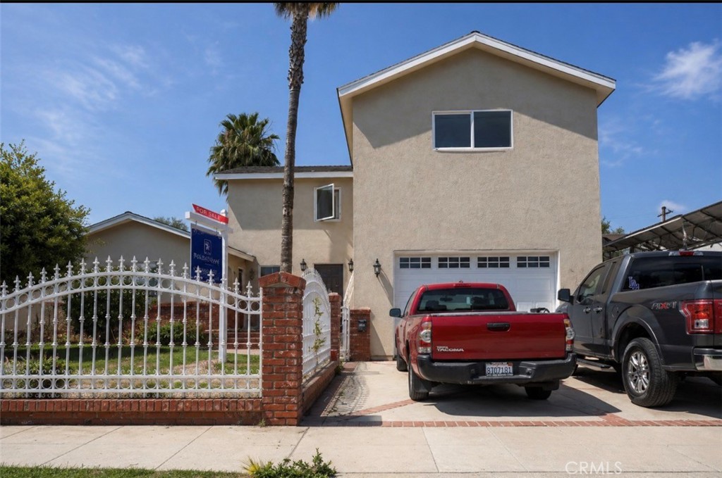 8410 Noble Property Photo 1