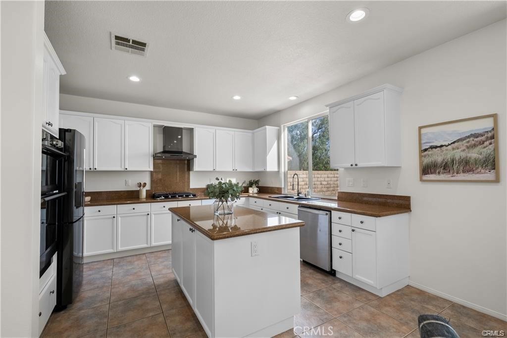 29052 Madrid Place Property Photo 44