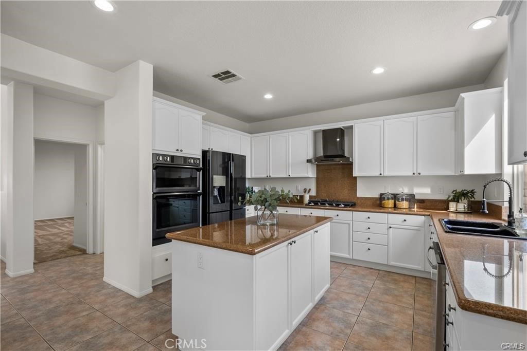 29052 Madrid Place Property Photo 46