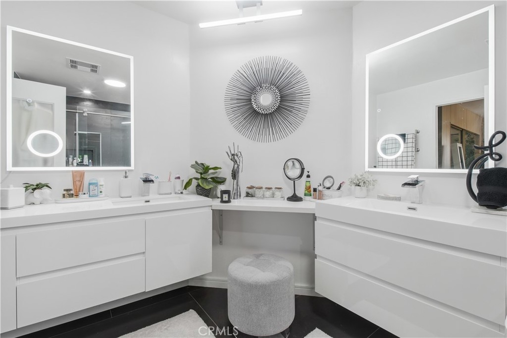23777 Mulholland Hwy Space 107 Property Photo 14