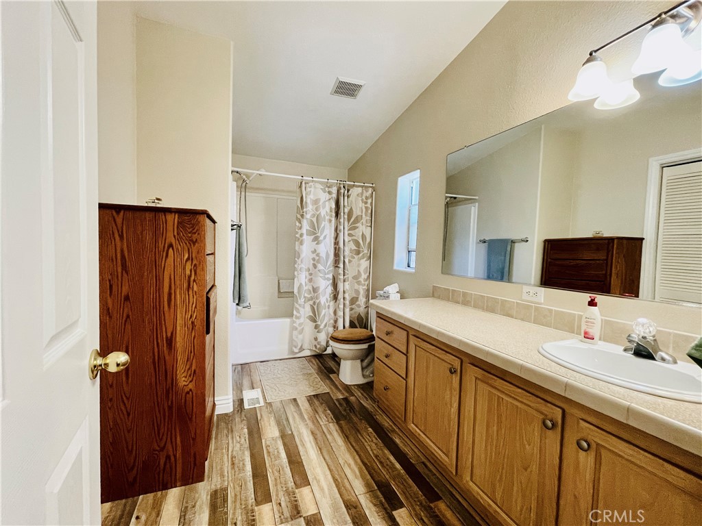940 Hemming Way Property Photo 19