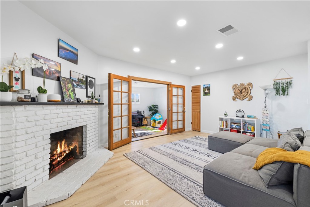 25048 Wheeler Property Photo 15