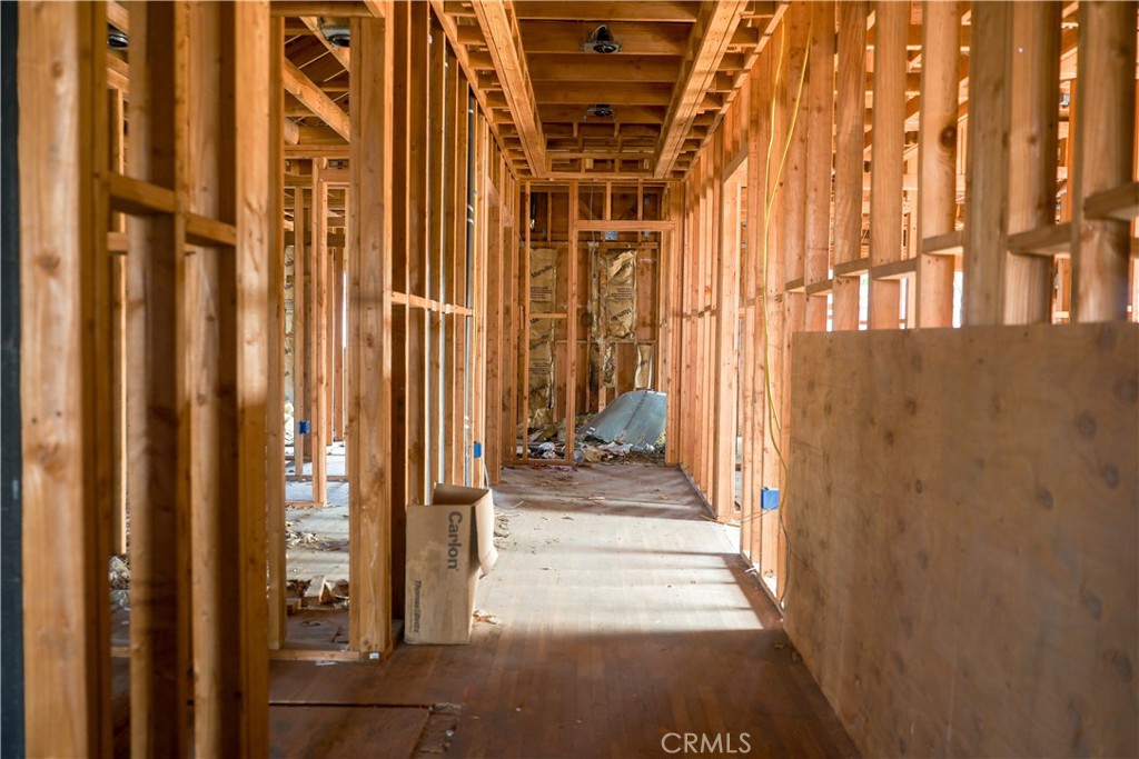 9136 Balcom Avenue Property Photo 12