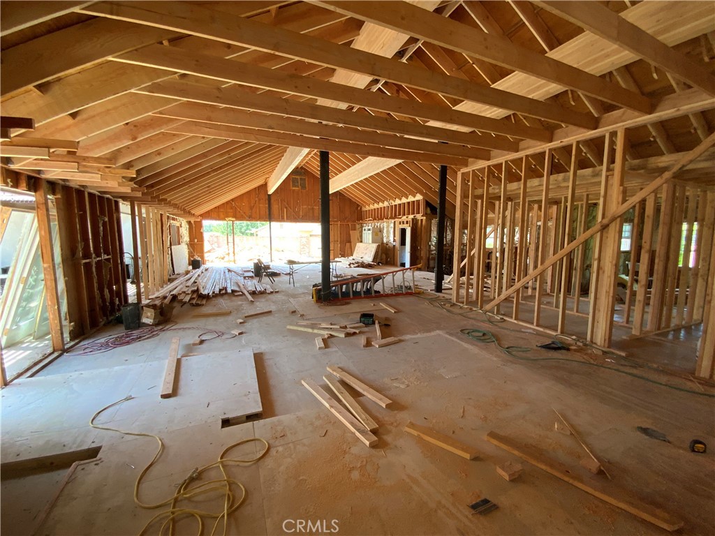 9136 Balcom Avenue Property Photo 14