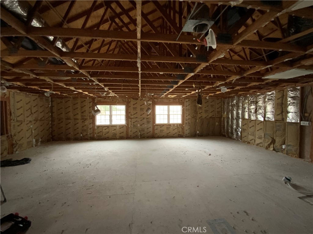 9136 Balcom Avenue Property Photo 15