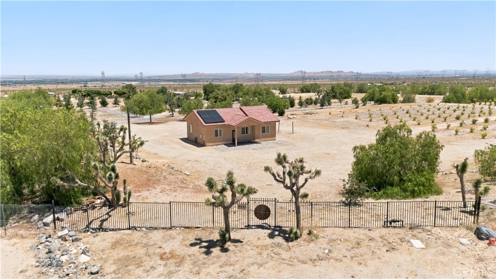 9421 Fort Tejon Property Photo 3