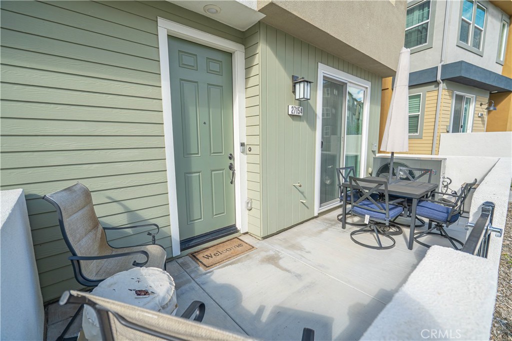 27154 Valley Oak Place Property Photo 6