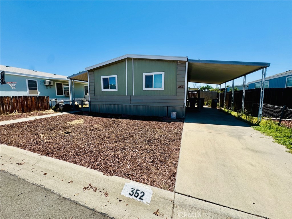 6601 Eucalyptus Drive 352 Property Photo 3