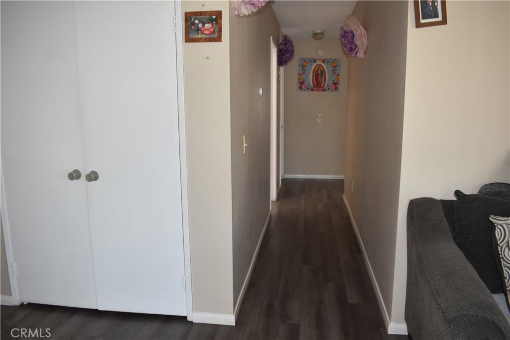 226 White Oak Property Photo 4