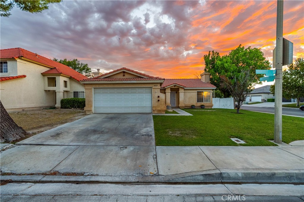 44129 Amherst Lane Property Photo 4