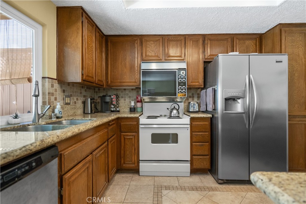 1532 Stonewood Ct Property Photo 12
