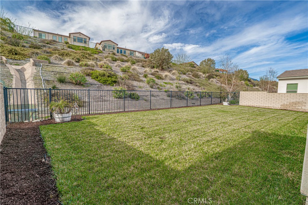 18642 Cedar Crest Property Photo 47