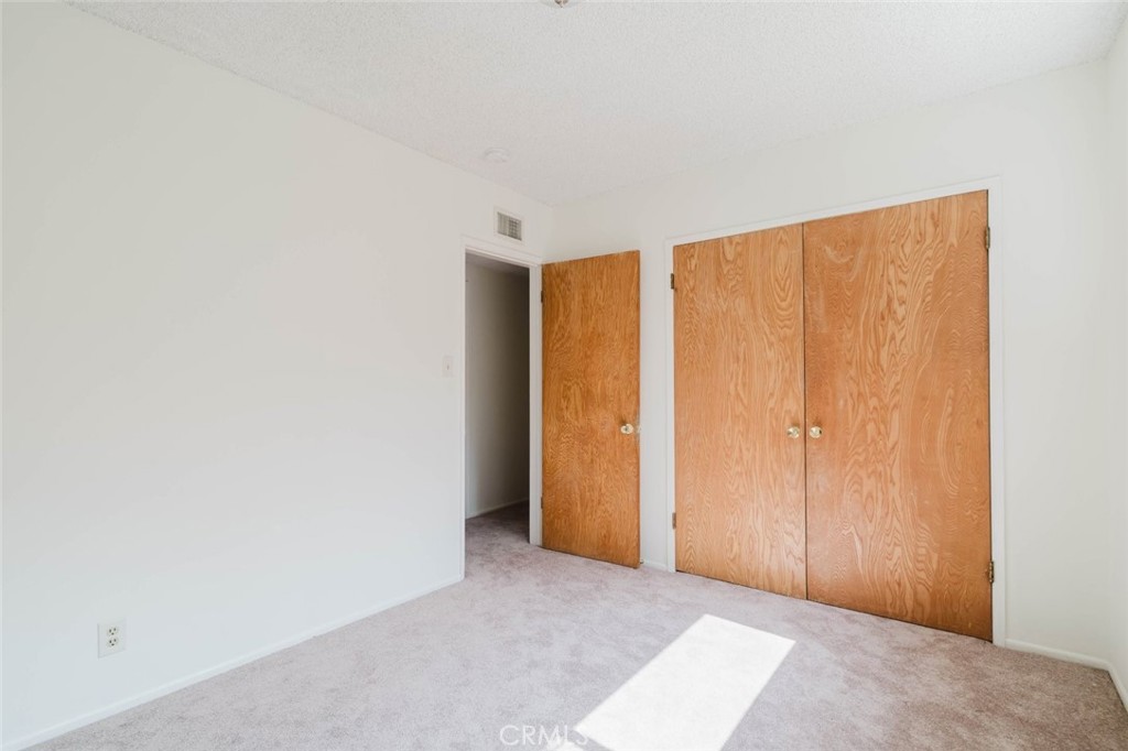 10826 Blucher Avenue Property Photo 20