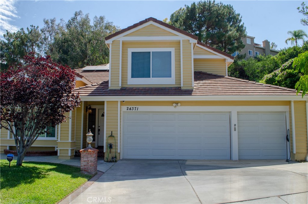 24371 Crestview Drive Property Photo 3