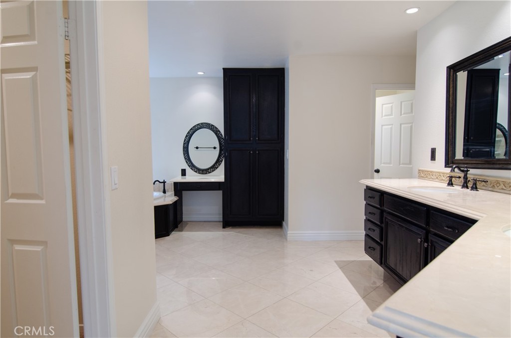 24371 Crestview Drive Property Photo 41