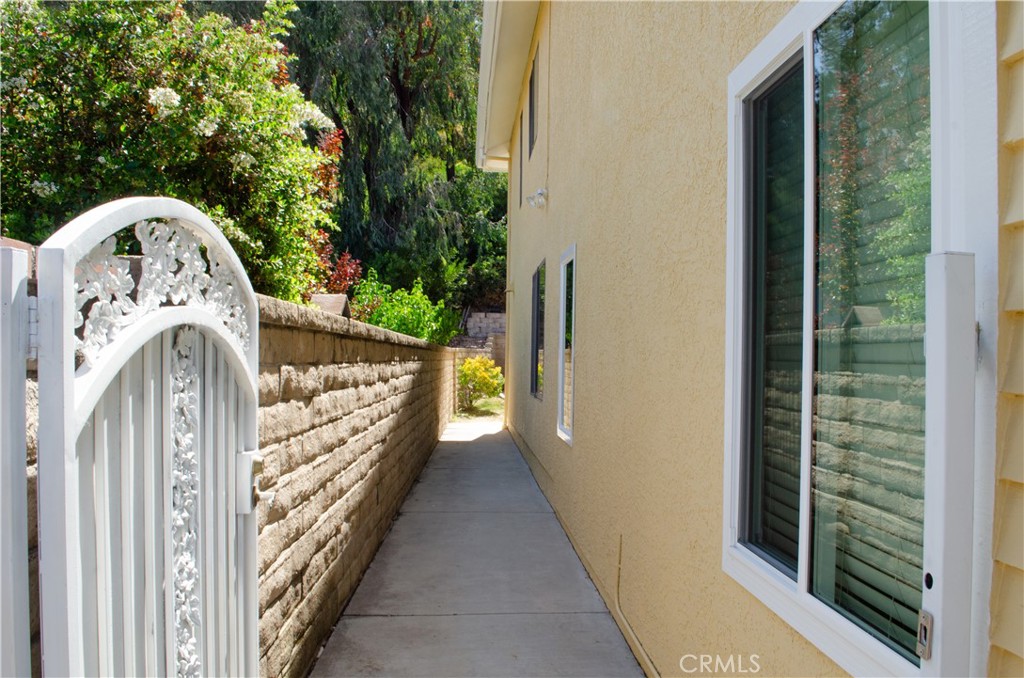 24371 Crestview Drive Property Photo 60