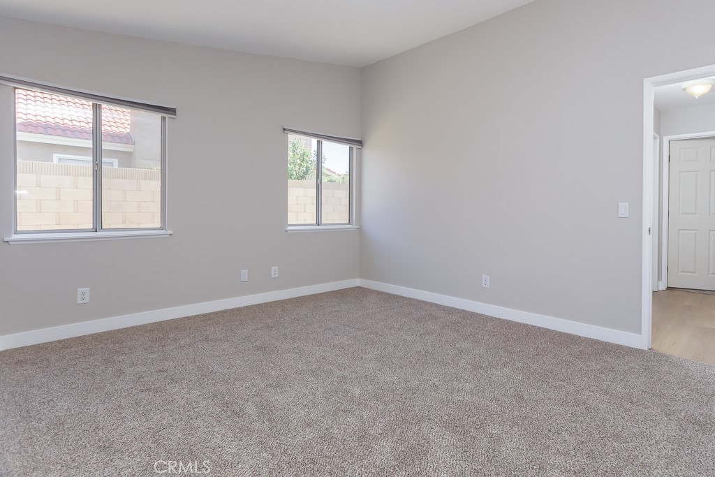 43934 Palm Vista Avenue Property Photo 16