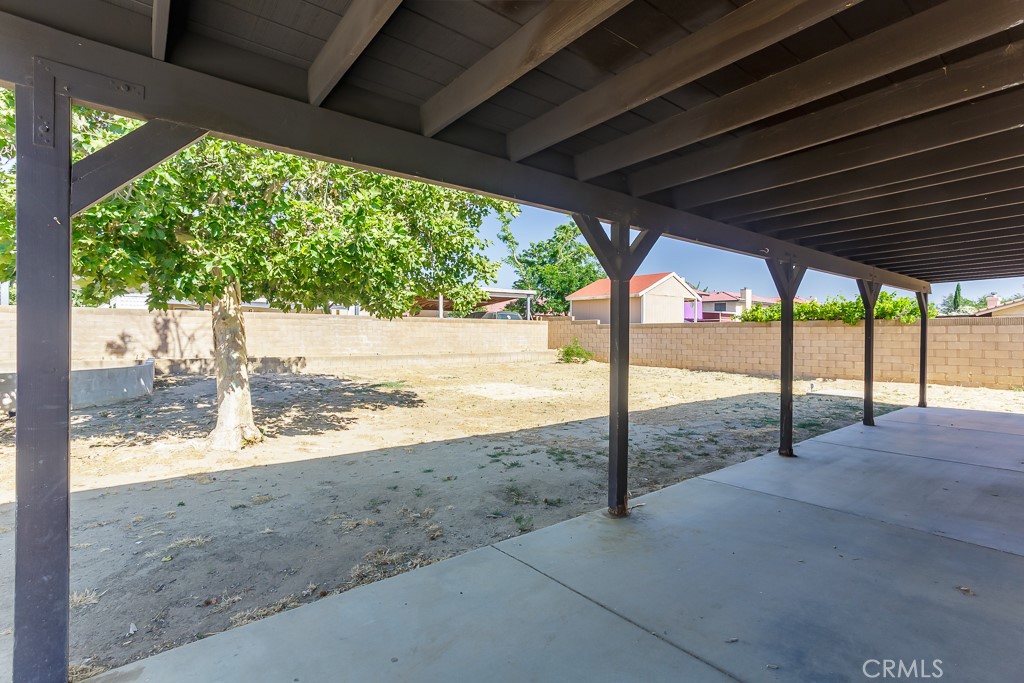 43934 Palm Vista Avenue Property Photo 24
