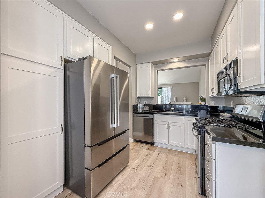 4766 Taranto Way Property Photo 15